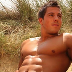 Nestor, 25 ans, Varennes-Saint-Sauveur