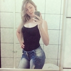 Lyha, 45 ans, Hurigny