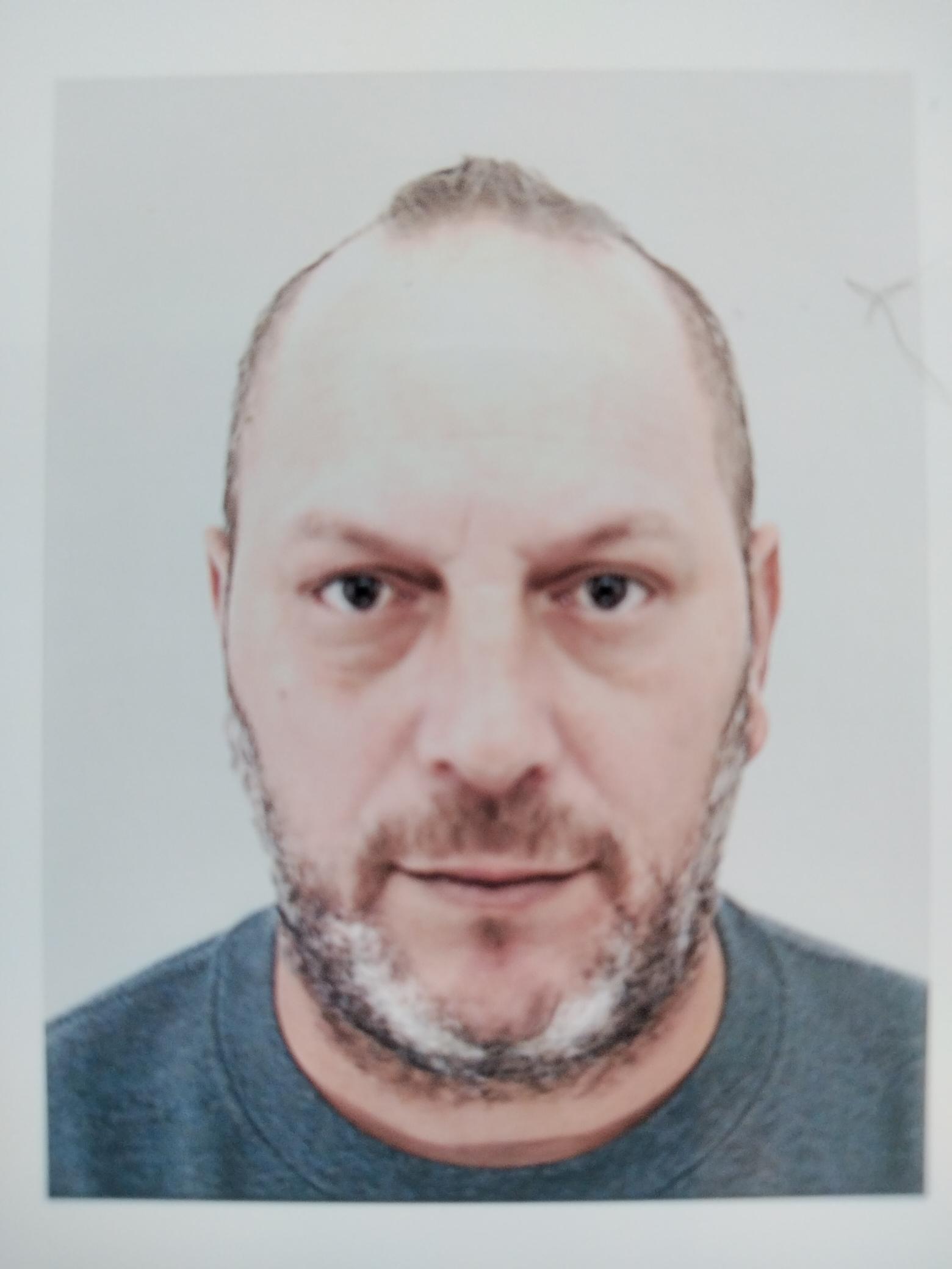 Narcisse, 45 ans, Verdun-sur-le-Doubs
