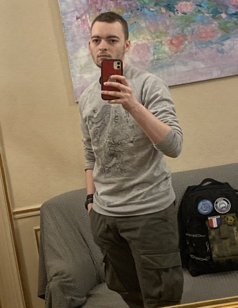 Yousouf, 22 ans, Farges-lès-Mâcon
