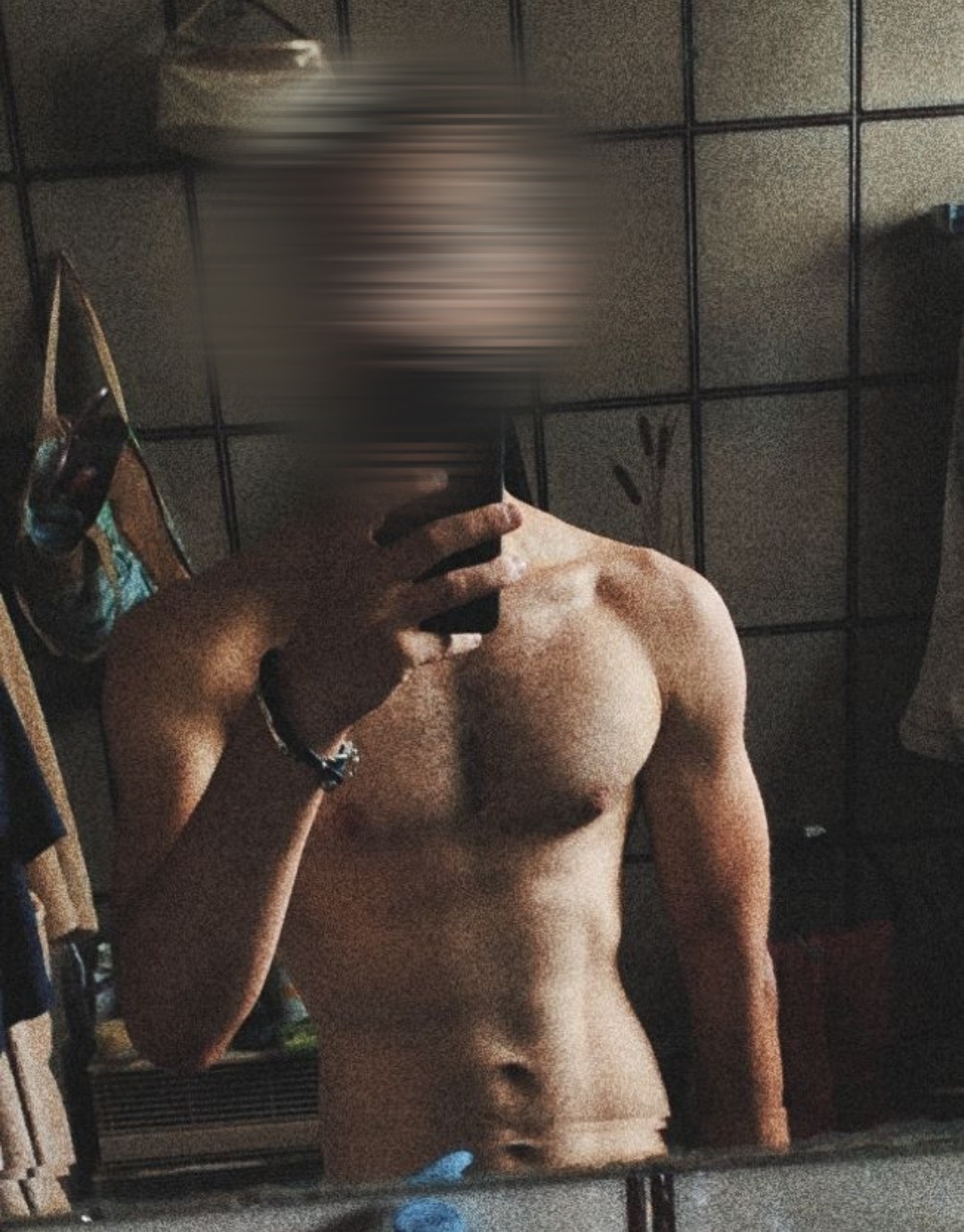Bryant, 27 ans, Trambly