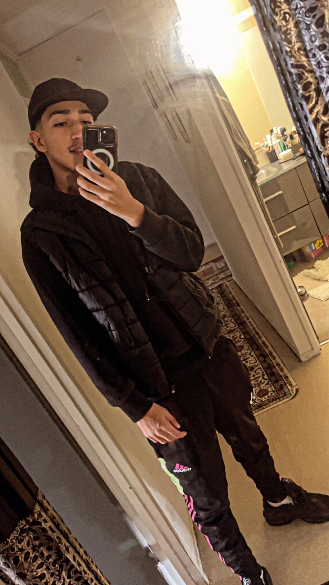 Mattew, 22 ans, Marcilly-lès-Buxy
