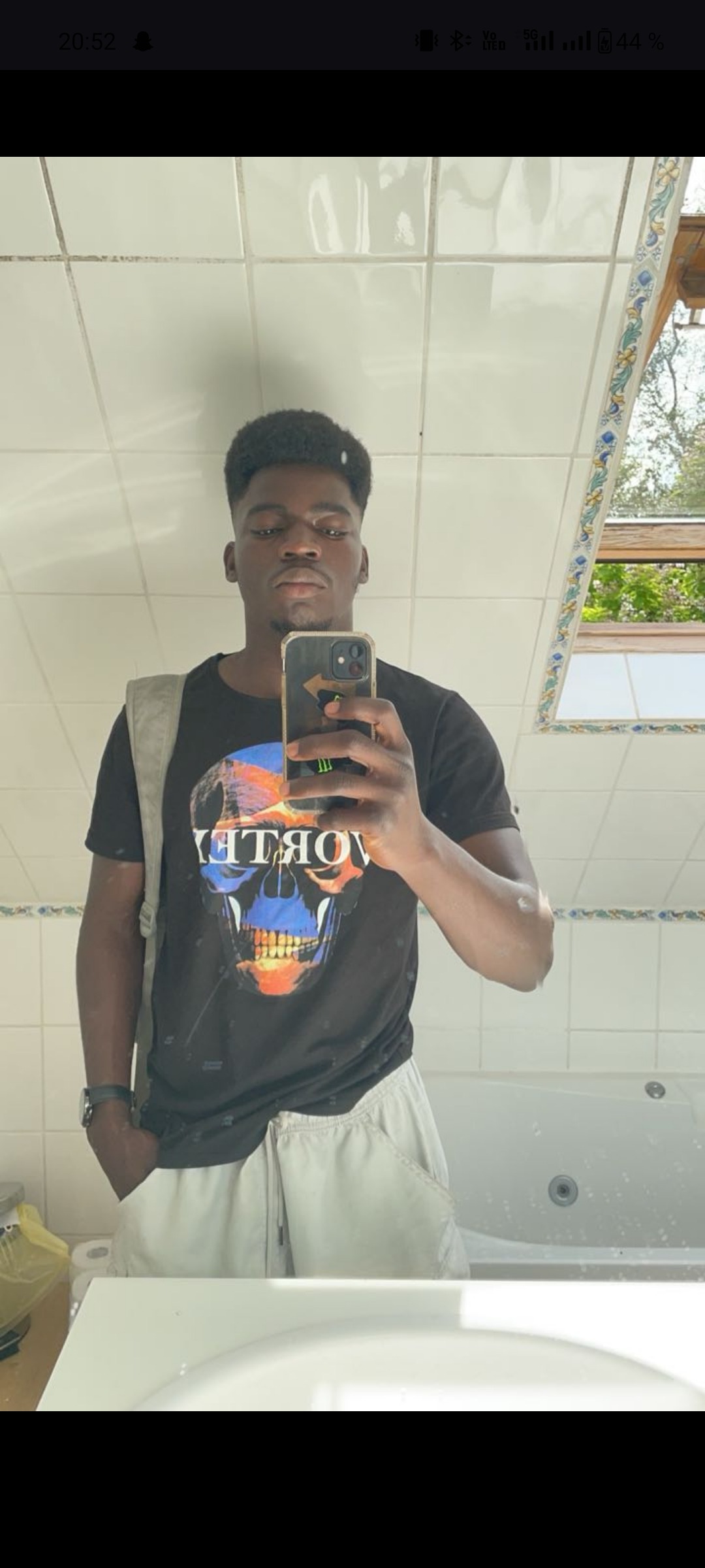 Onésime, 24 ans, Oyé